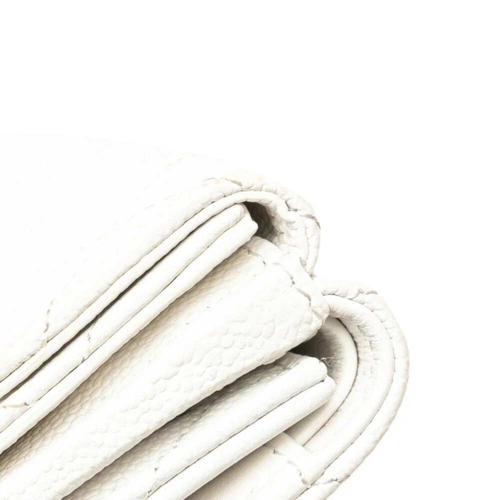 CHANEL White Caviar Leather Logo Wallet